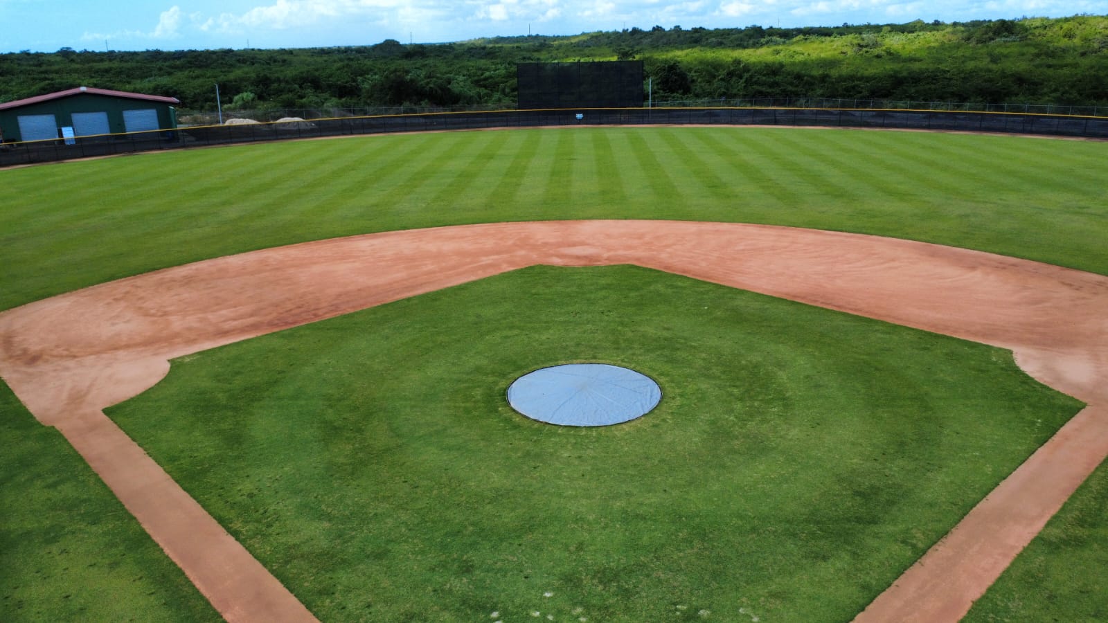 Restauración del césped de la academia de los Arizona Diamondbacks — Campo principal, vista aérea