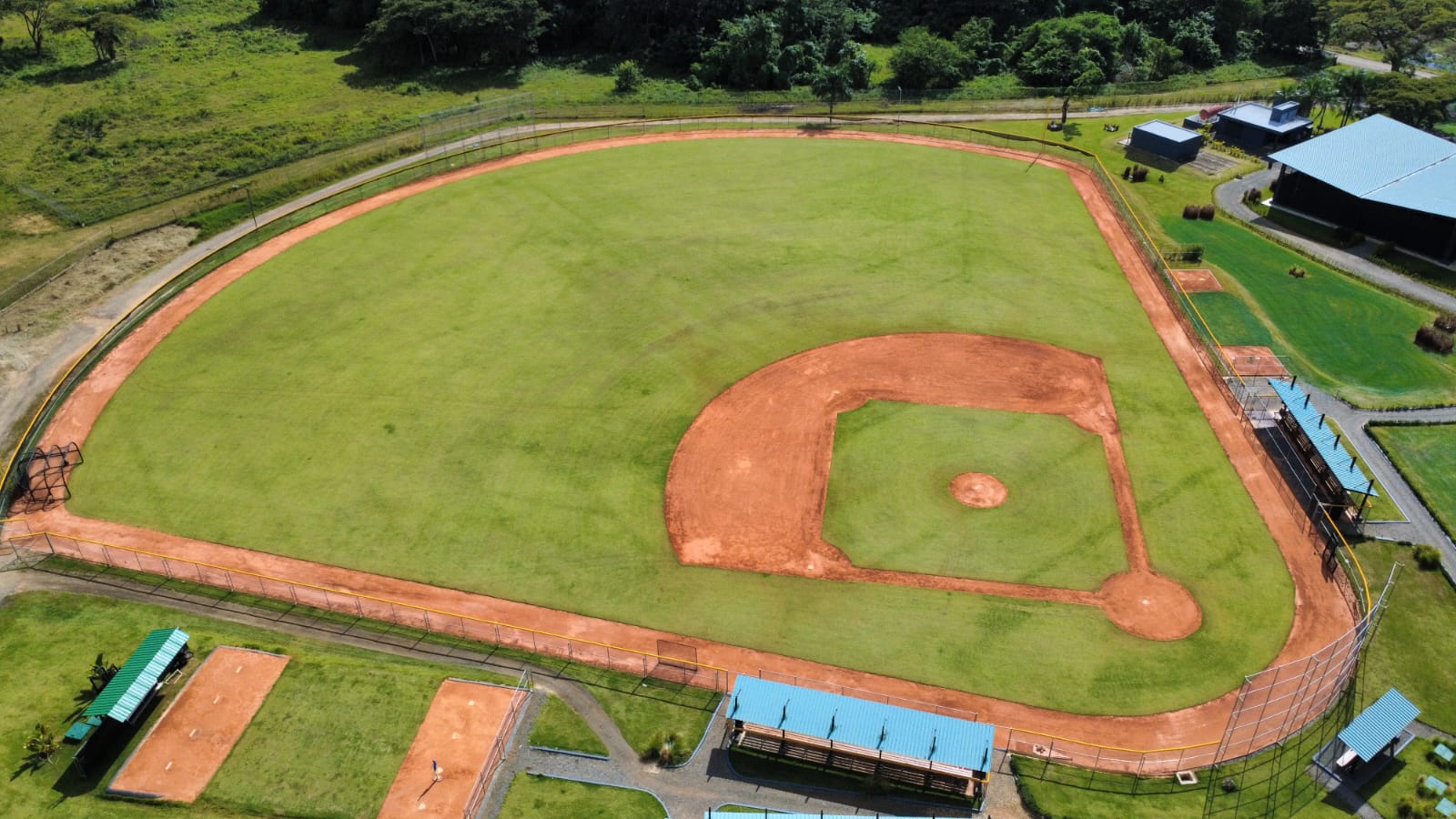Complejo de béisbol de los Baltimore Orioles — Campos de césped natural, vista aérea